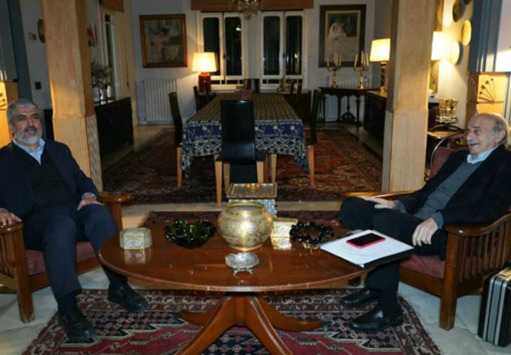 Le Hamas doit se battre sur son territoire, estime Joumblatt