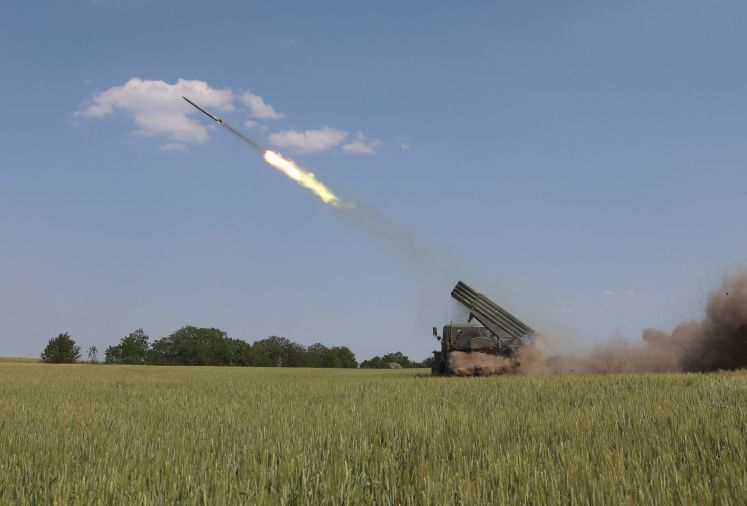 Le point sur la frappe meurtrière à Makiïvka en Ukraine