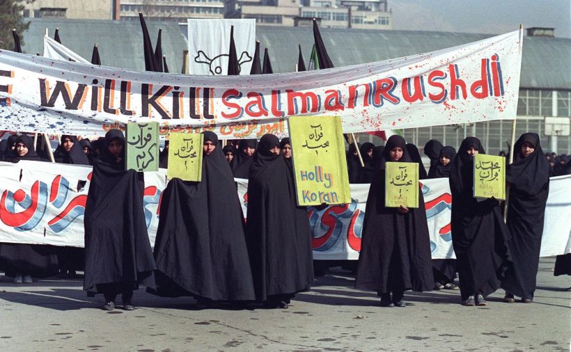 Salman Rushdie: l'Iran dément toute implication