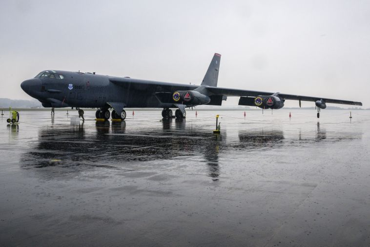 Des bombardiers lourds américains sur la base militaire Diego Garcia 