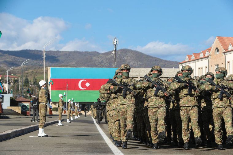 L'Iran mène des exercices militaires avec l'Azerbaïdjan