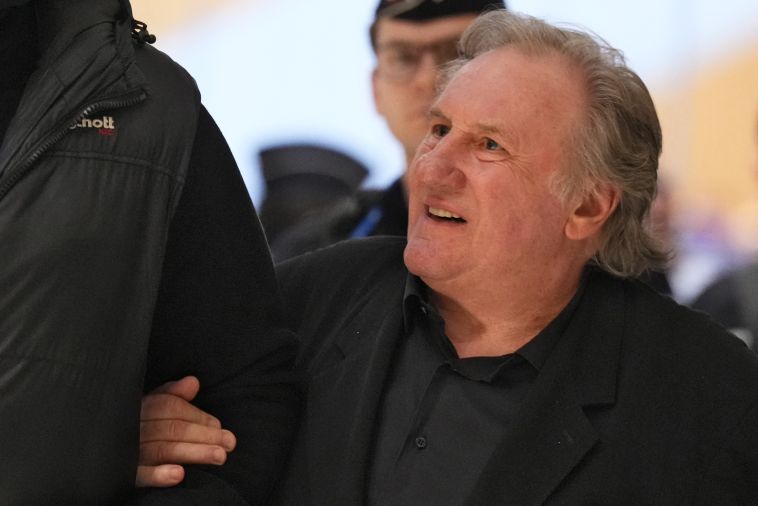 Depardieu rattrapé par la justice: le parquet requiert 18 mois de prison avec sursis