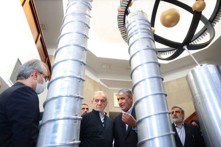Nucléaire: pourparlers à Istanbul entre l'Iran et trois pays européens