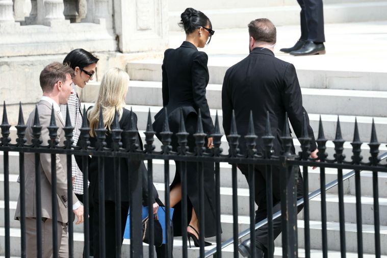 «J'étais certaine que j'allais mourir», dit Kim Kardashian au procès de son braquage