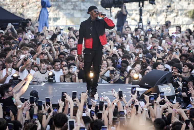 Le rappeur Werenoi, idole discrète, meurt à 31 ans
