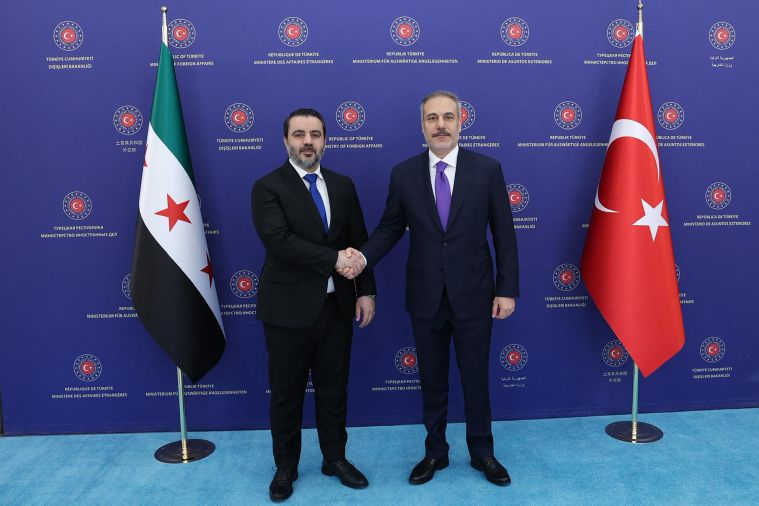Ankara et Damas mettent en garde Israël contre tout scénario de chaos en Syrie