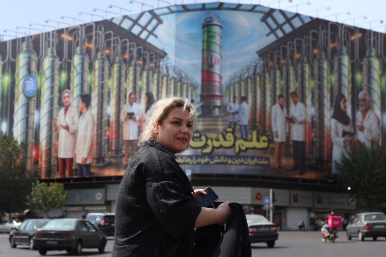 L’Iran face au retour des sanctions: d’un équilibre fragile à un isolement annoncé
