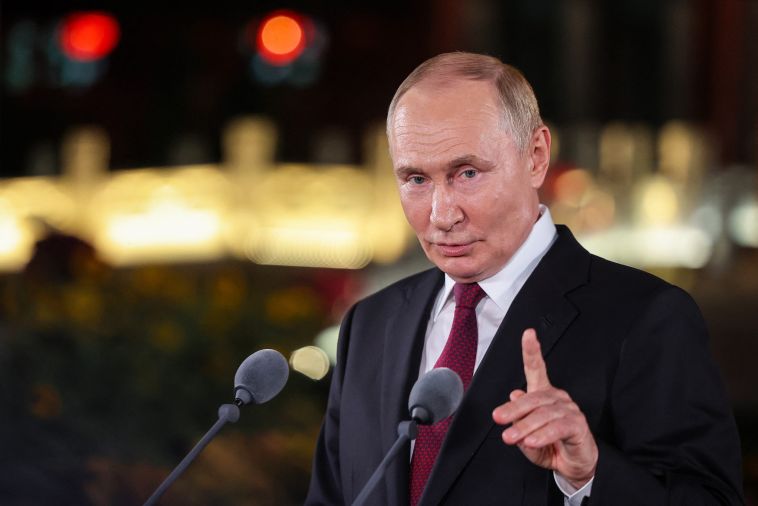 Poutine propose de respecter pendant un an de plus le traité de désarmement nucléaire New Start avec Washington