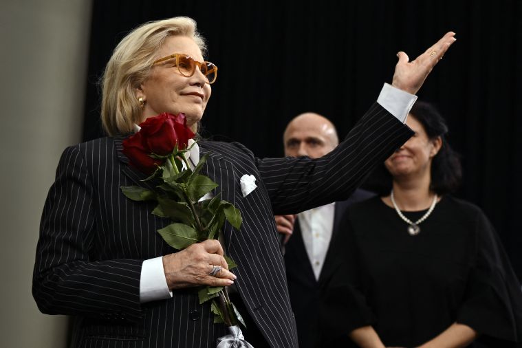 Sylvie Vartan de retour à Sofia pour la première de son documentaire