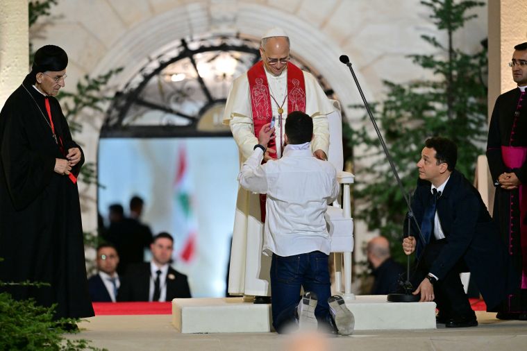 Beyrouth se prépare à une messe papale historique