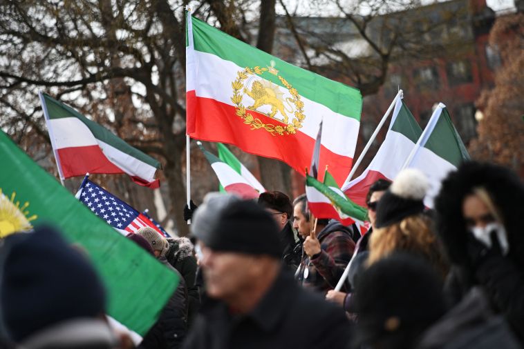 Nouveaux affrontements en Iran alors que les manifestations entrent dans leur deuxième semaine