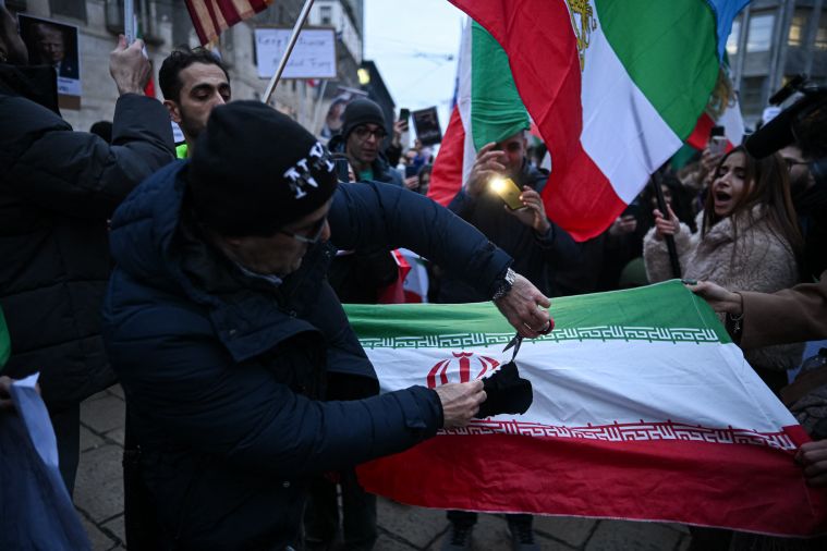 Iran: bilan des morts proche de 2.600, selon une agence de droits humains