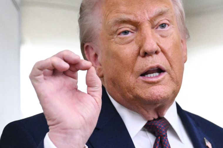 Trump brandit la menace contre l’Iran tout en restant ouvert aux négociations