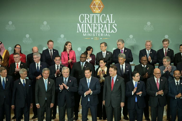 Minéraux critiques: un accord trilatéral pour réduire la dépendance à la Chine