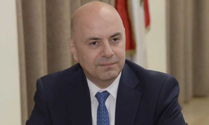 Hasbani accuse 13 ministres d’avoir «effacé la richesse du pays»