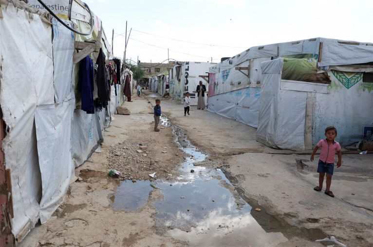 L’Autorité du Litani ordonne l’évacuation de 34 camps syriens illégaux sur ses rives