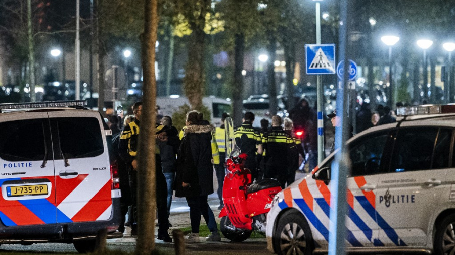 Pays-Bas: le Premier ministre dénonce une «violence pure» de la part d'«idiots»