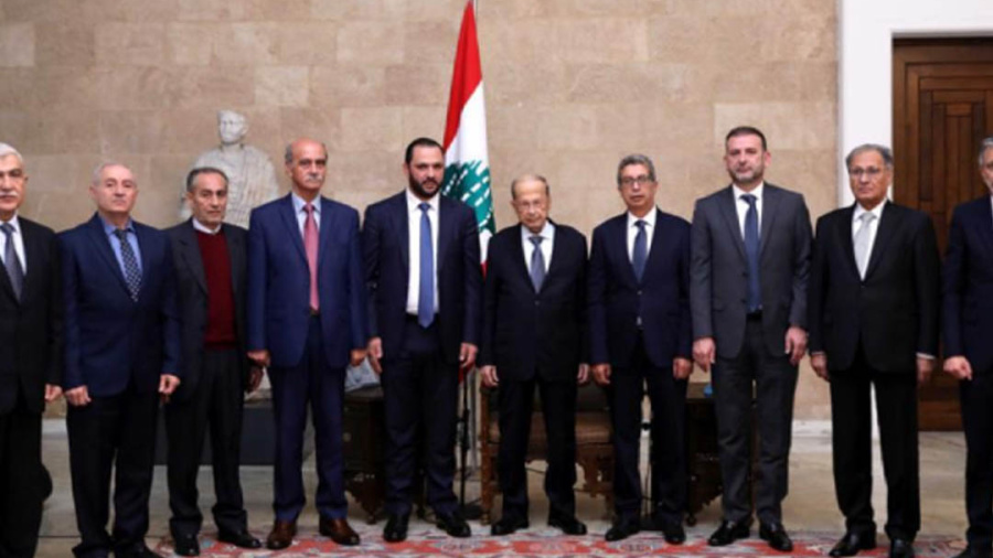 Aoun appelle à la tenue du Conseil des ministres