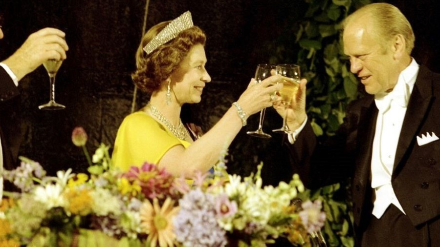 Le FBI révèle les menaces encourues par Elizabeth II aux USA