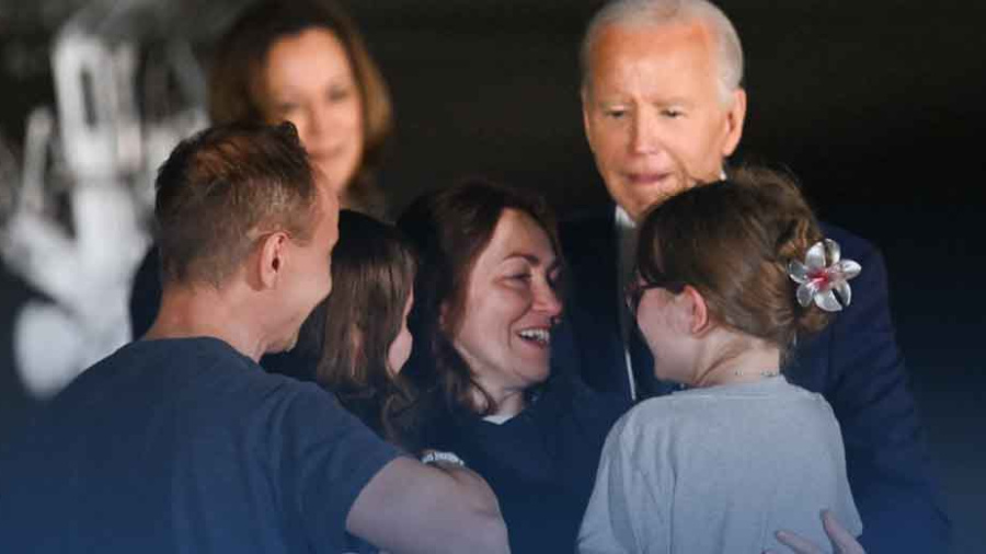 Biden accueille les prisonniers libérés par la Russie