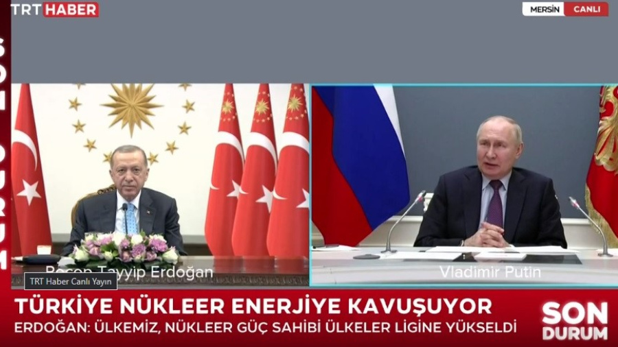Erdogan couvert d'éloges par Poutine