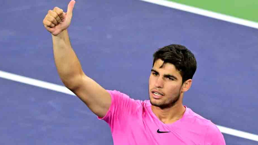 Indian Wells: Alcaraz monte en puissance, Swiatek en nervosité