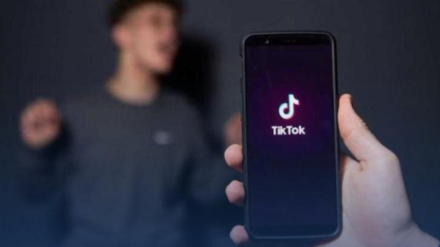 TikTok sur la sellette : Une commission d'enquête pour évaluer son impact psychologique 