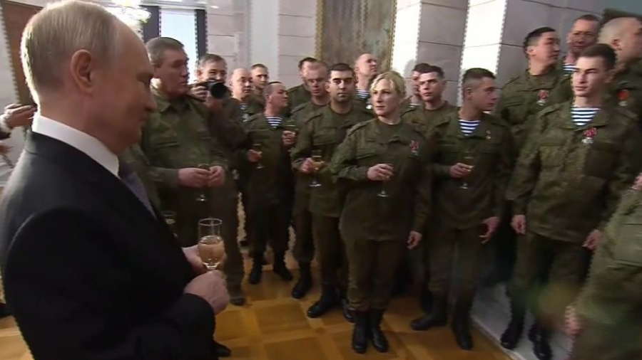 La «justesse morale» de Poutine tue en Ukraine