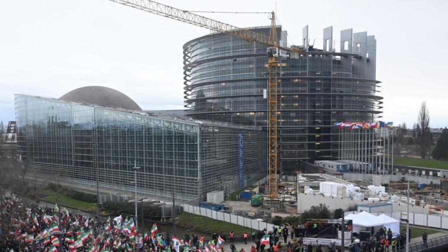 Parlement européen: haro sur la corruption et l'ingérence étrangère