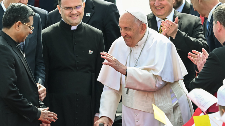 Le Pape en Hongrie: l'Ukraine au coeur de la visite