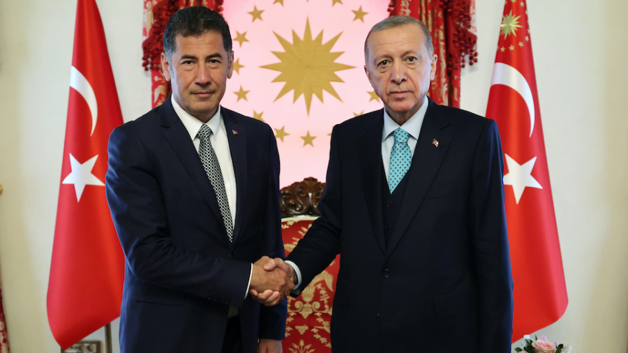 Turquie: Sinan Ogan se range du côté d'Erdogan