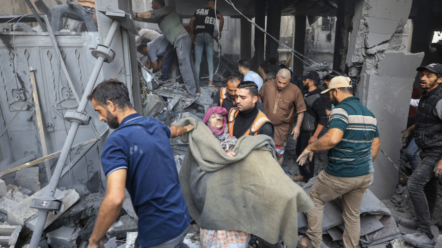 Israël bombarde une école à Gaza, l'hôpital al-Chifa évacué