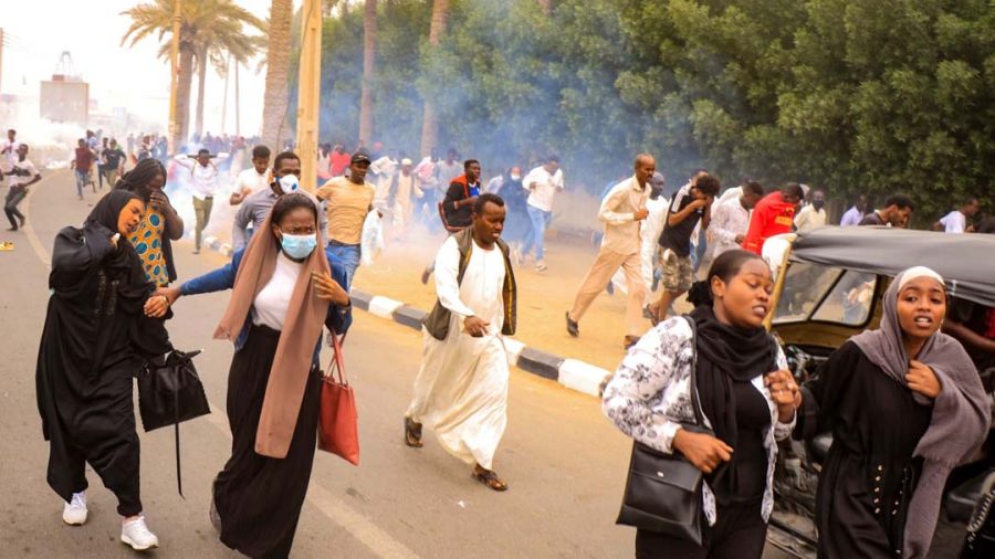 Quatre manifestants tués au Soudan totalement coupé du monde