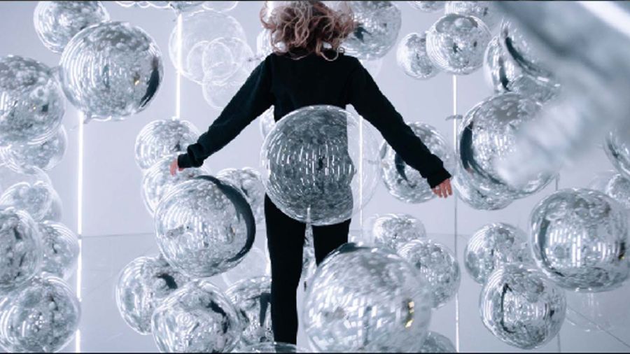 «Euphoria, Art is in the Air»: l’art gonflable emplit le Grand Palais tout en émotion