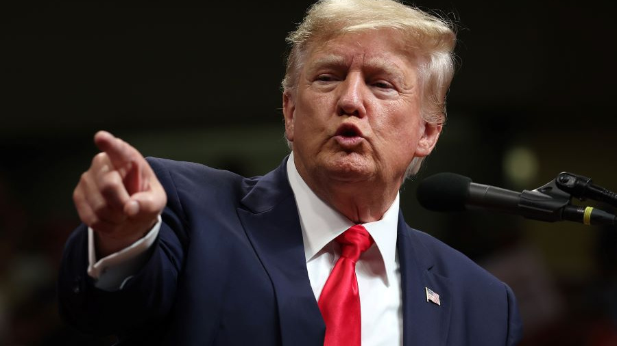 Trump réclame plusieurs $millions à CNN pour diffamation