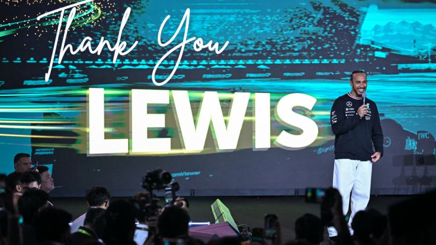 Lewis Hamilton, des flèches d'argent au cheval cabré