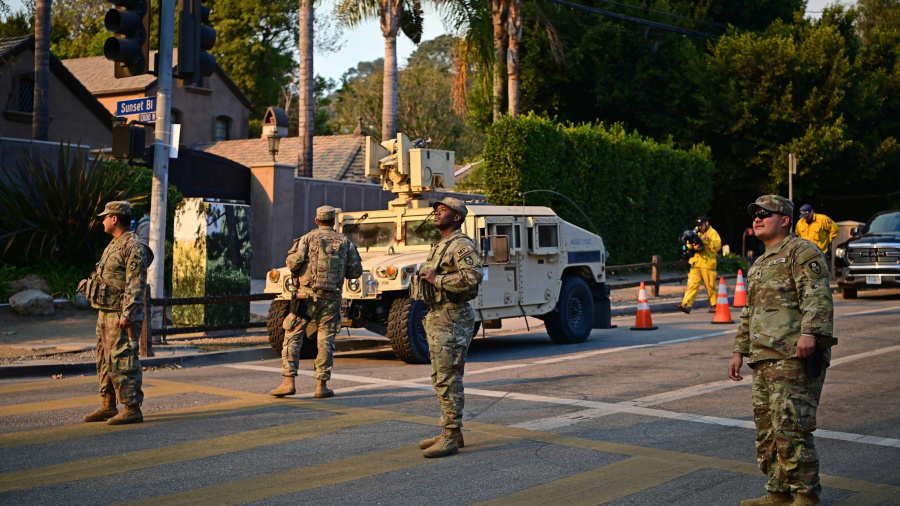 Los Angeles: des sinistrés des incendies confrontés à la crise du logement
