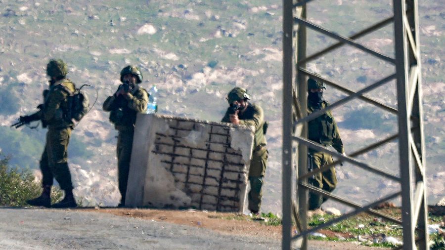  Tensions en Cisjordanie : un assaillant tué après avoir blessé deux soldats