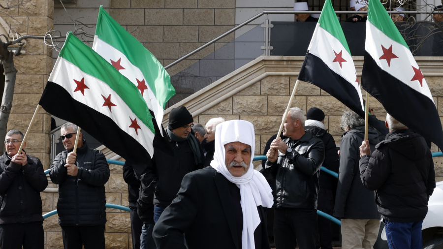 Une importante délégation de cheikhs druzes syriens se rend en Israël