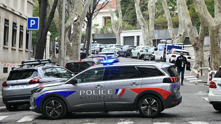 Le consulat général de Russie à Marseille visé par des jets de bouteilles suivis de détonations, ni blessé, ni dégât