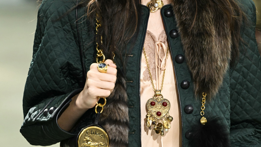 Fashion Week de Paris: Romantisme urbain chez Chloé