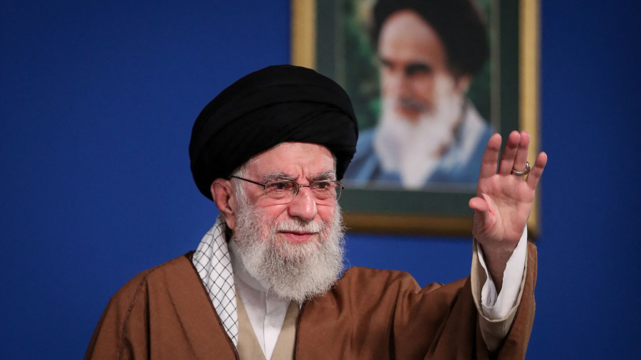 Si Khamenei disparait, qui prendra la suite ?