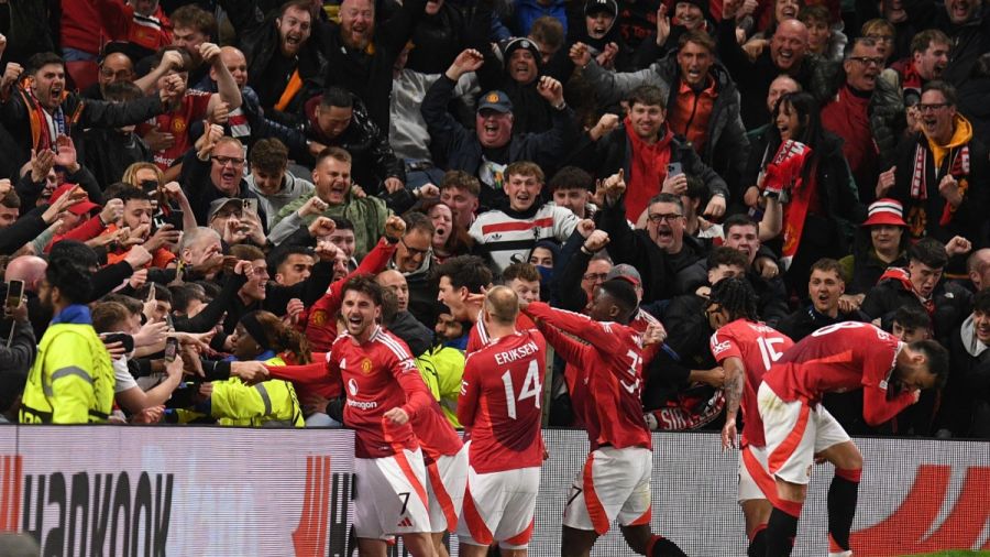 Ligue Europa: l'OL finit en enfer chez Manchester (5-4)