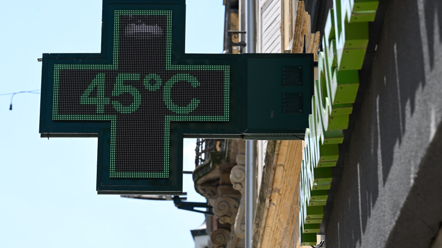 Canicule, incendies et tempêtes: l'Europe étouffe sous les extrêmes climatiques
