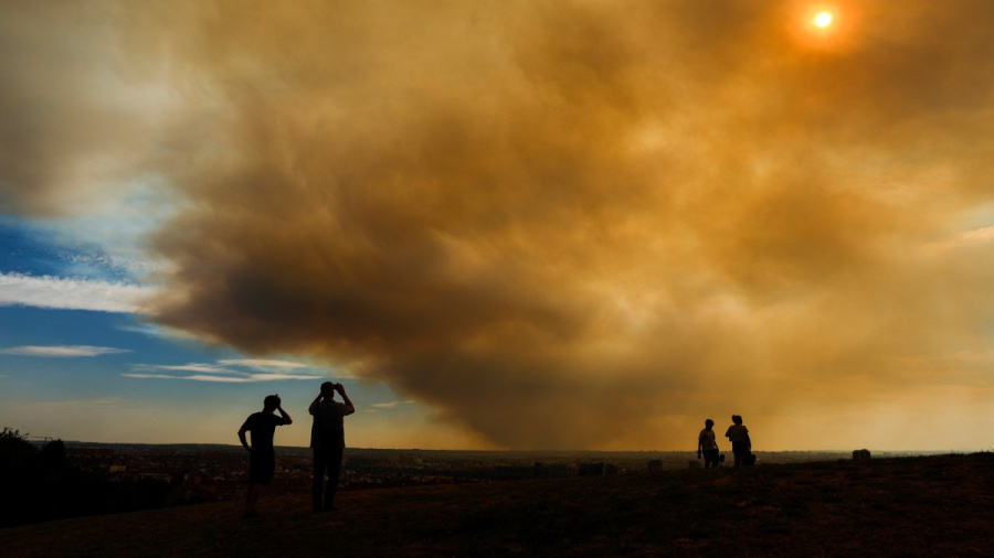 Des incendies ravagent l’Espagne