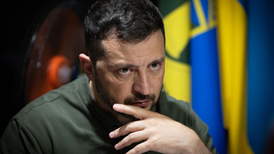 Zelensky appelle à contrer toute «tromperie» russe
