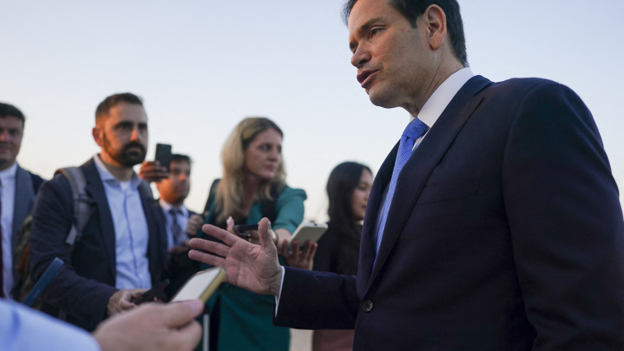 Ukraine: rencontre probable Trump-Zelensky la semaine prochaine pour discuter des efforts de paix, selon Rubio