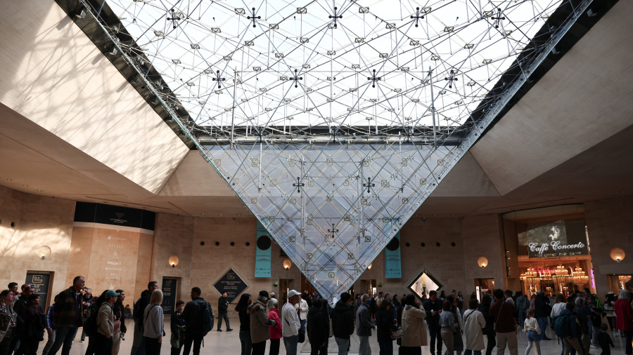 Le Louvre a porté plainte après la fuite de documents internes