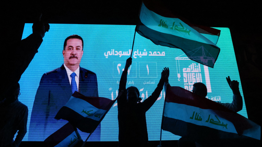 Irak: le Premier ministre sortant revendique la victoire aux législatives