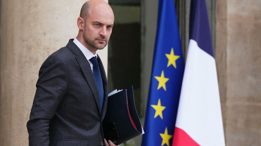 La lutte contre l’EI, «priorité absolue», dit le chef de la diplomatie française
